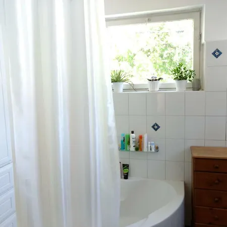 Гостевой дом Green Tranquility - City Garden House Будапешт
